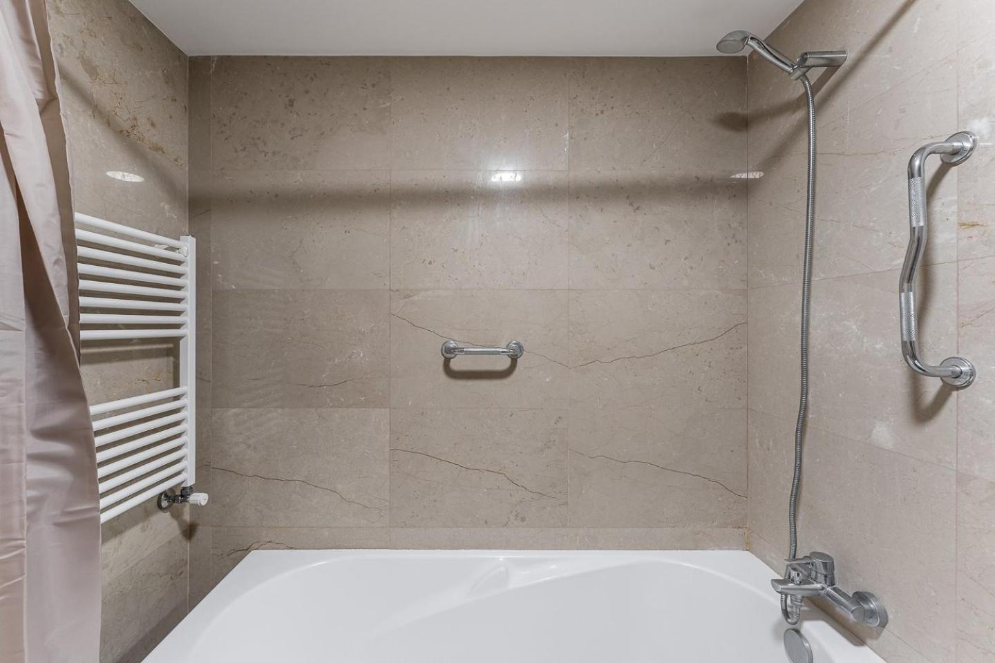 Guestready - Artsy Apartment Porto Exterior photo